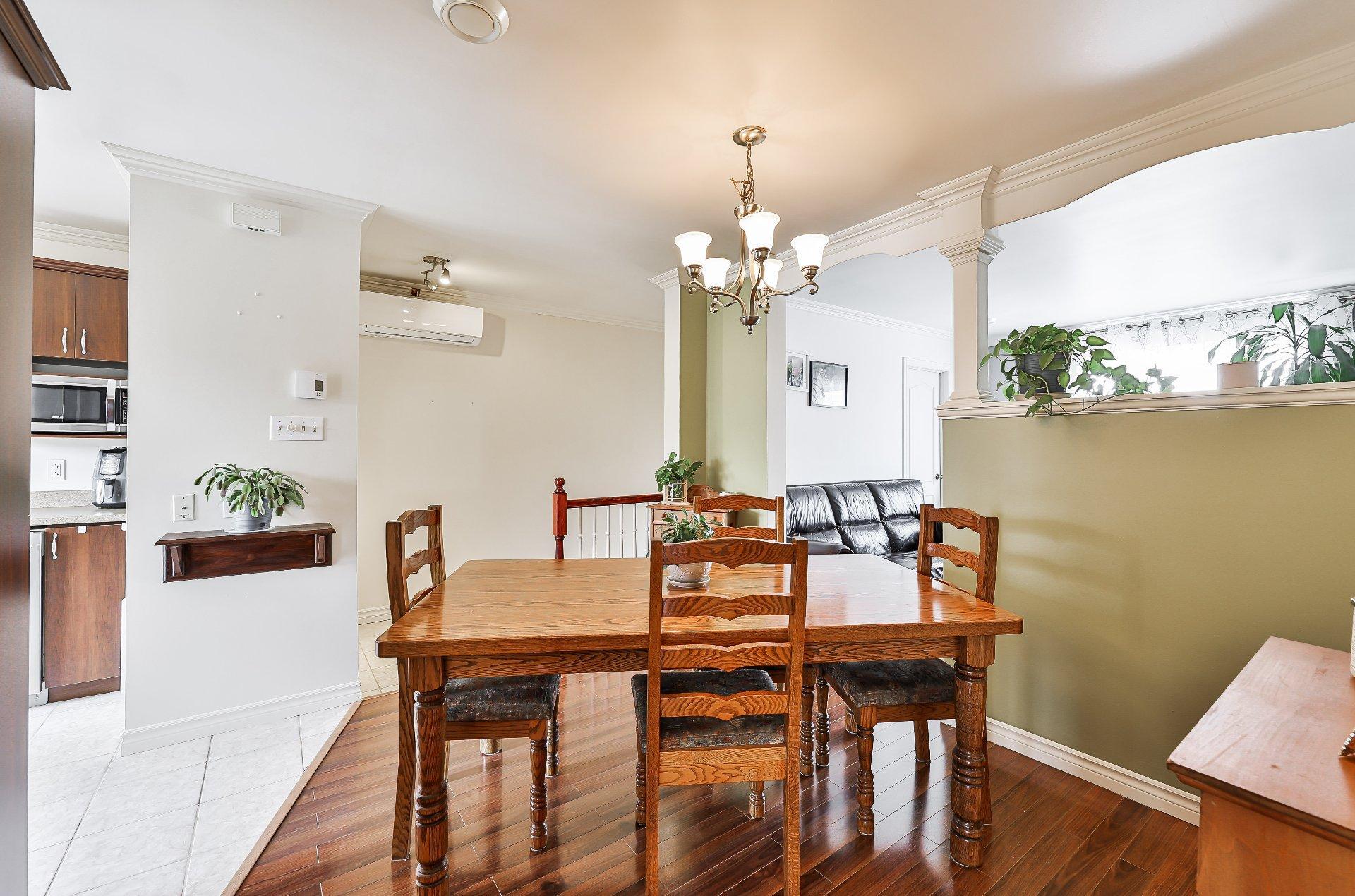 









51

 - 53


Rue Josaphat-Adam

,
Saint-Thomas,




QC
J0K3L0

