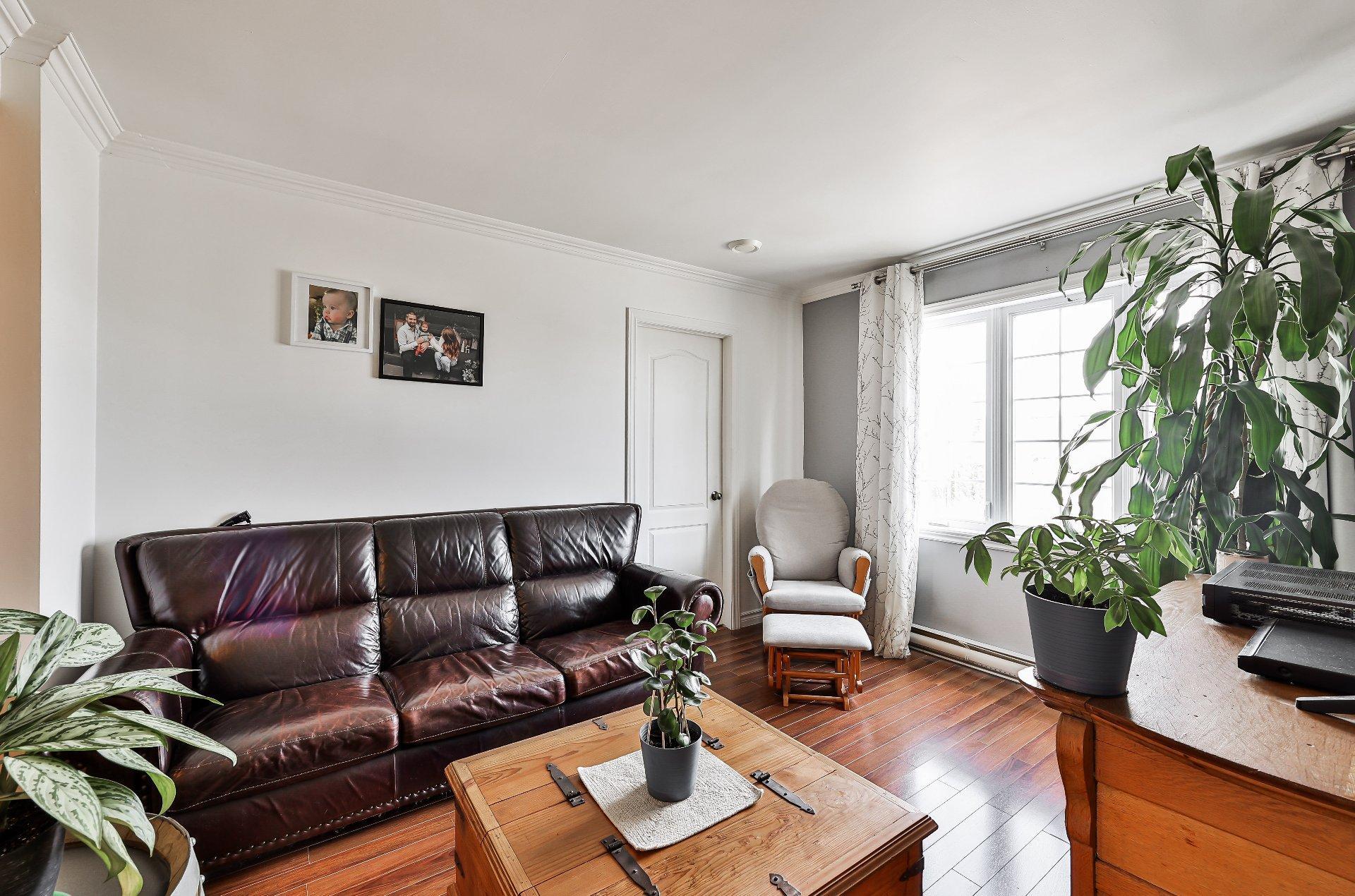 









51

 - 53


Rue Josaphat-Adam

,
Saint-Thomas,




QC
J0K3L0

