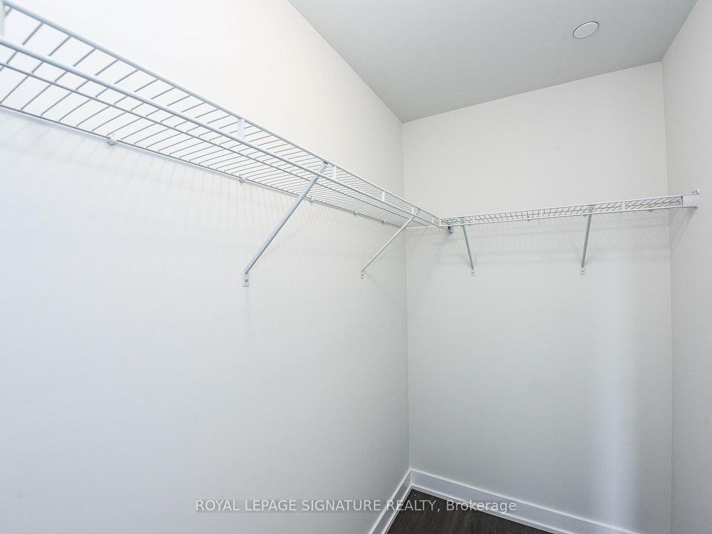 









430


Square One

Drive East, 505,
Mississauga,




ON
L5B 0L6

