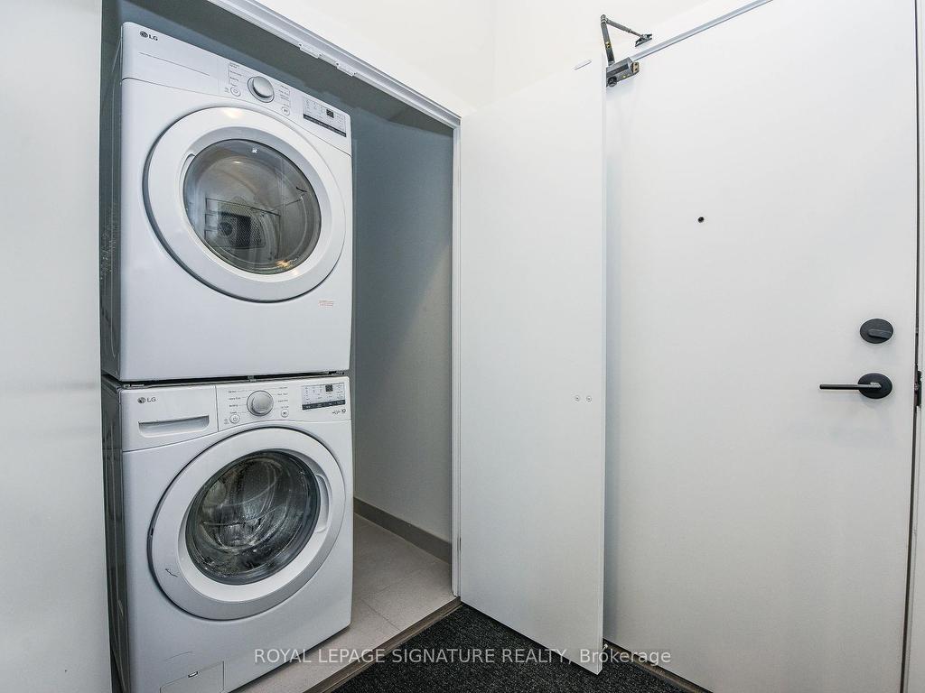 









430


Square One

Drive East, 505,
Mississauga,




ON
L5B 0L6

