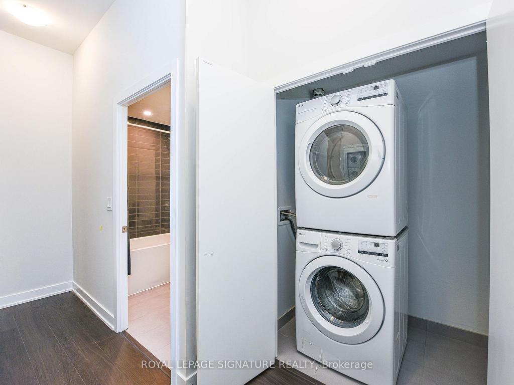 









430


Square One

Drive East, 505,
Mississauga,




ON
L5B 0L6

