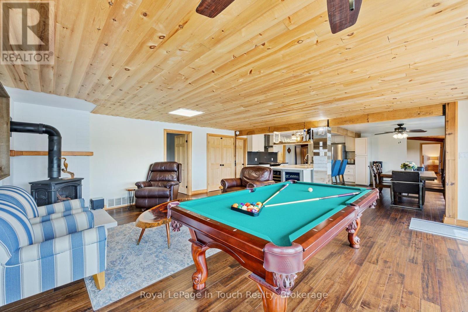 












288 KINGS FARM ROAD

,
Georgian Bay (Baxter),




Ontario
L0K1S0

