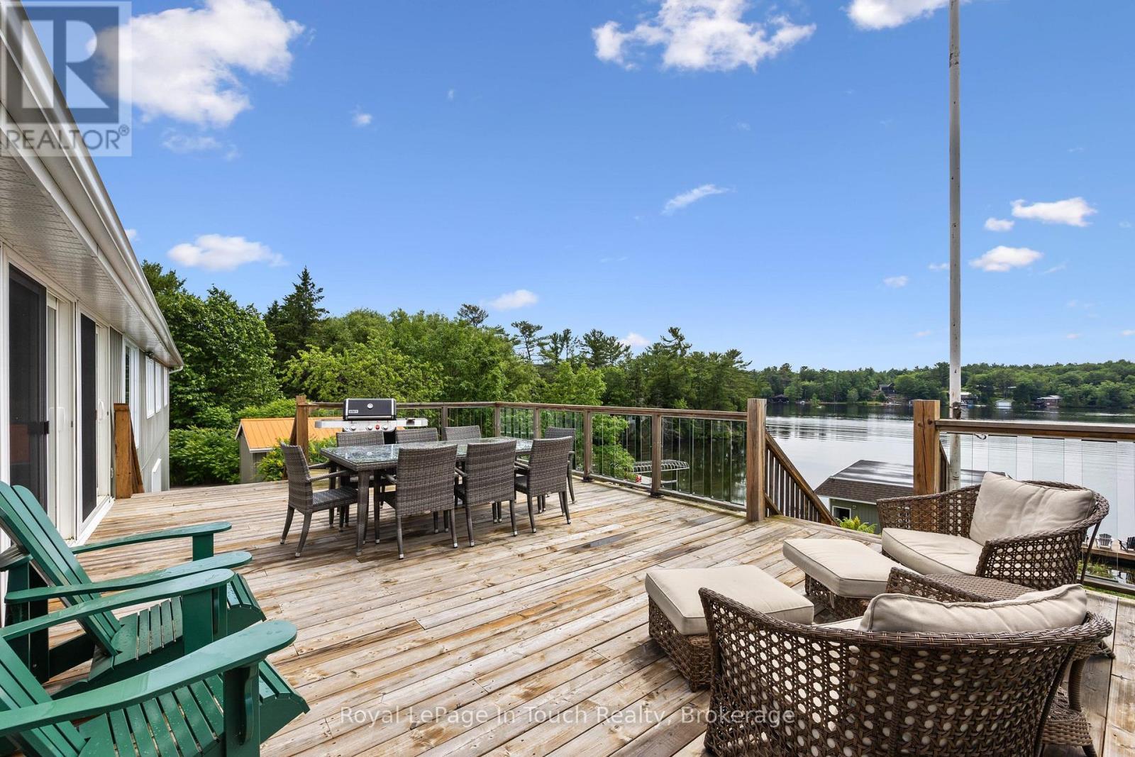 












288 KINGS FARM ROAD

,
Georgian Bay (Baxter),




Ontario
L0K1S0

