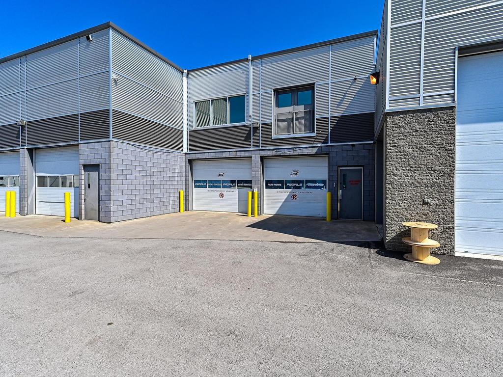 









601


Boul. Iberville

, 105B,
Repentigny (Repentigny),




QC
J6A2C2

