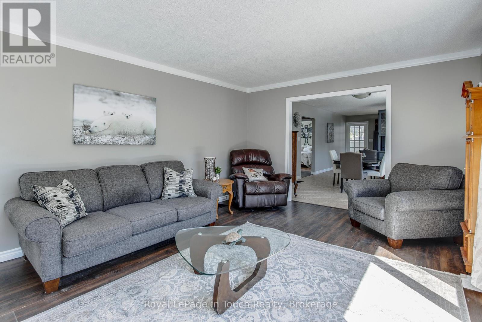 












284 CONCESSION 12 ROAD E

,
Tiny,




Ontario
L0L2J0

