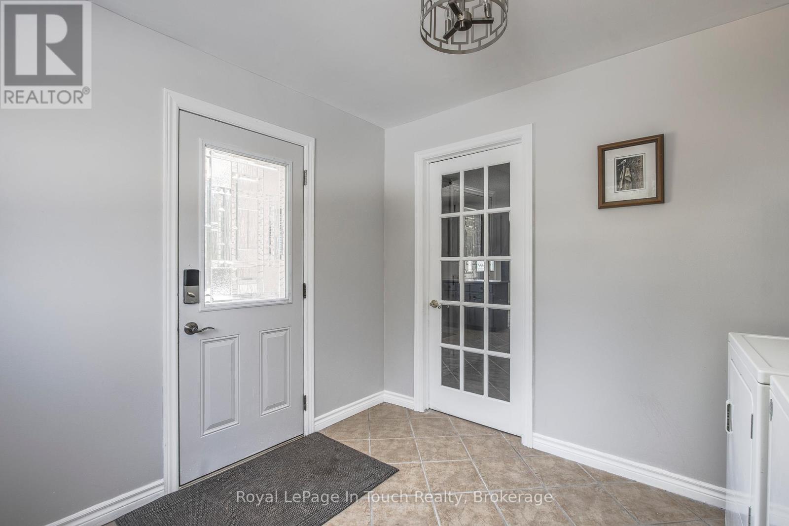 












284 CONCESSION 12 ROAD E

,
Tiny,




Ontario
L0L2J0

