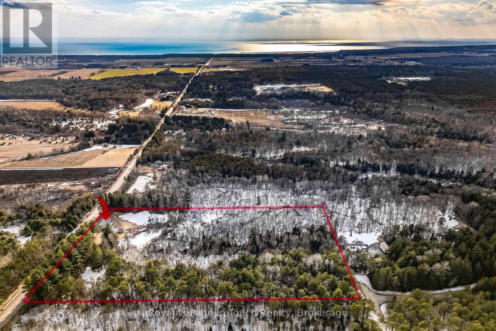 












284 CONCESSION 12 ROAD E

,
Tiny,




Ontario
L0L2J0

