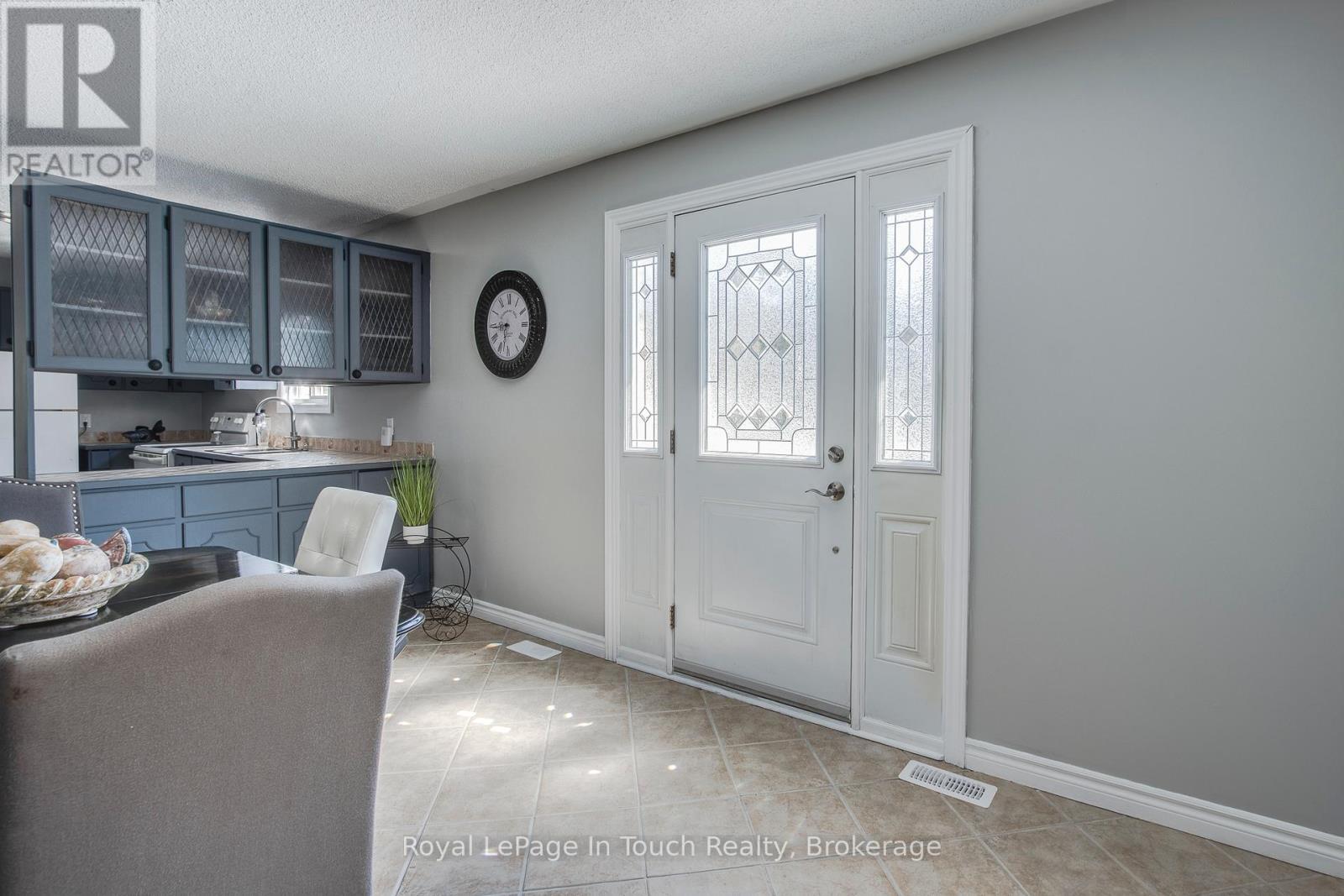 












284 CONCESSION 12 ROAD E

,
Tiny,




Ontario
L0L2J0

