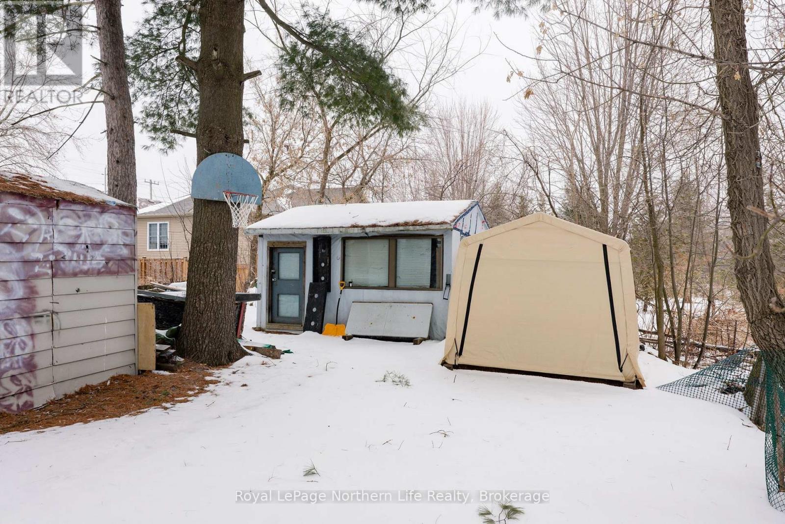 












444 SECOND AVENUE E

,
North Bay (Central),




Ontario
P1B1L8

