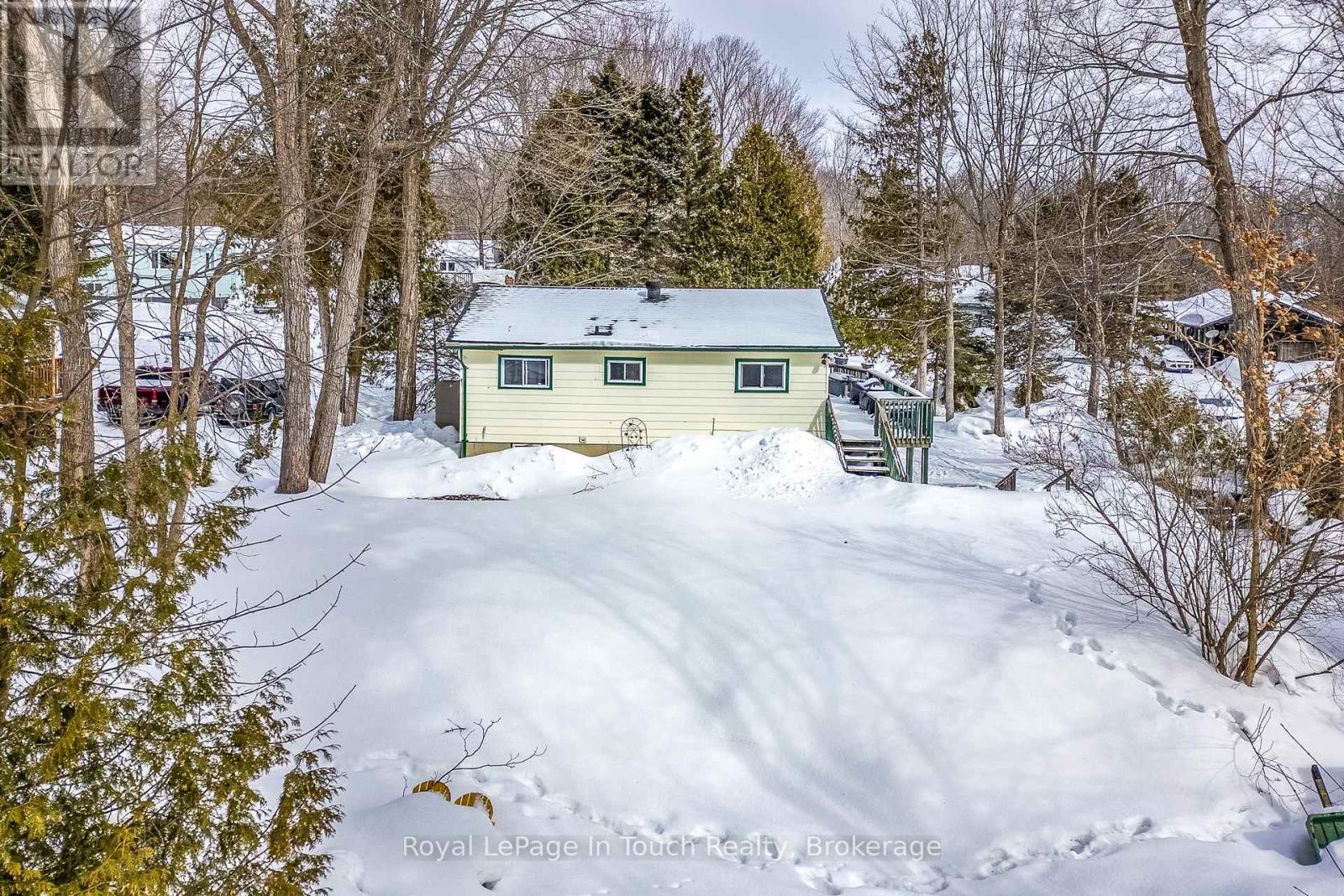 












7 DUNDEE DRIVE

,
Tiny,




Ontario
L9M0B3

