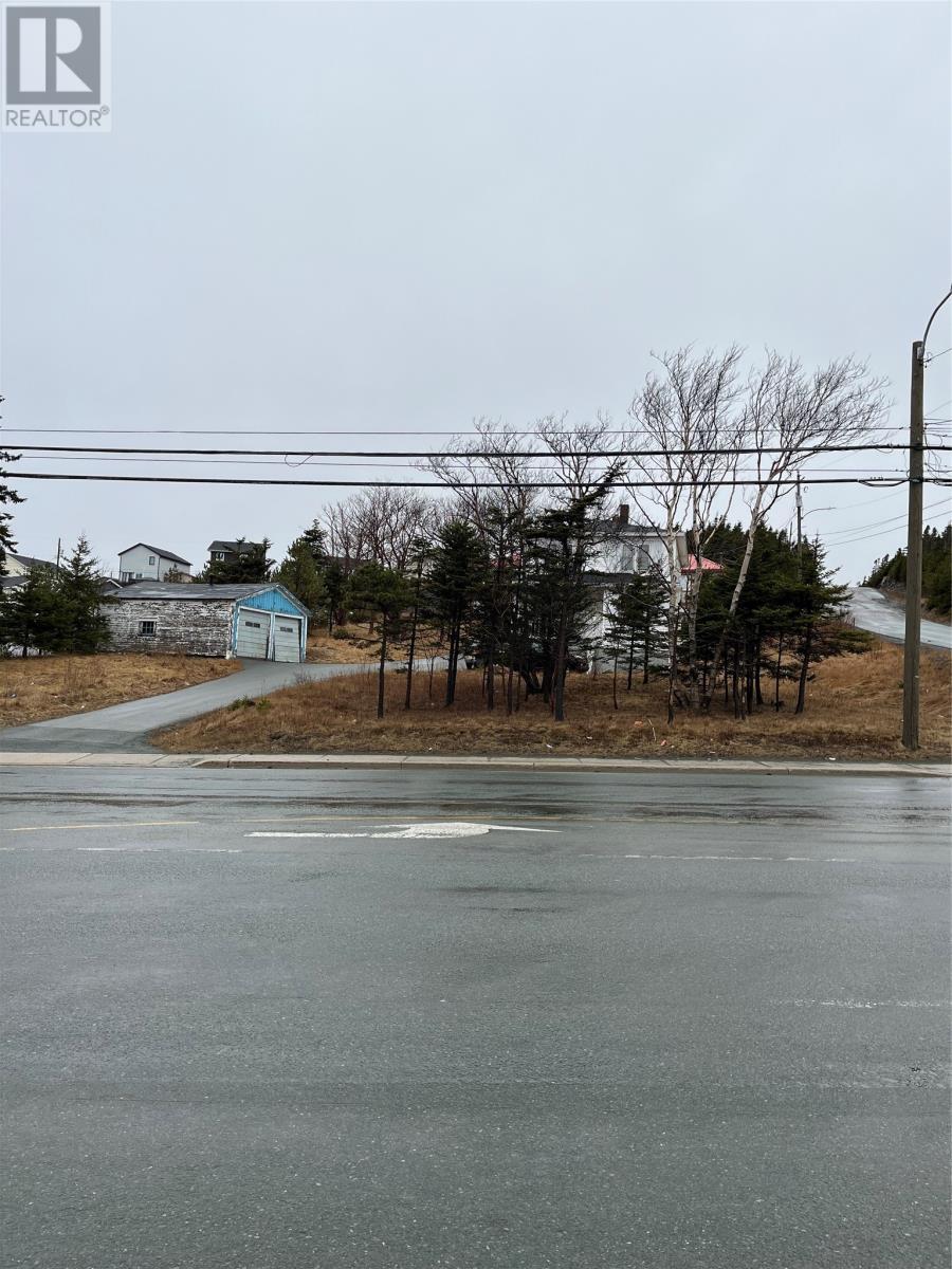 1566 Topsail Road, Paradise, NL