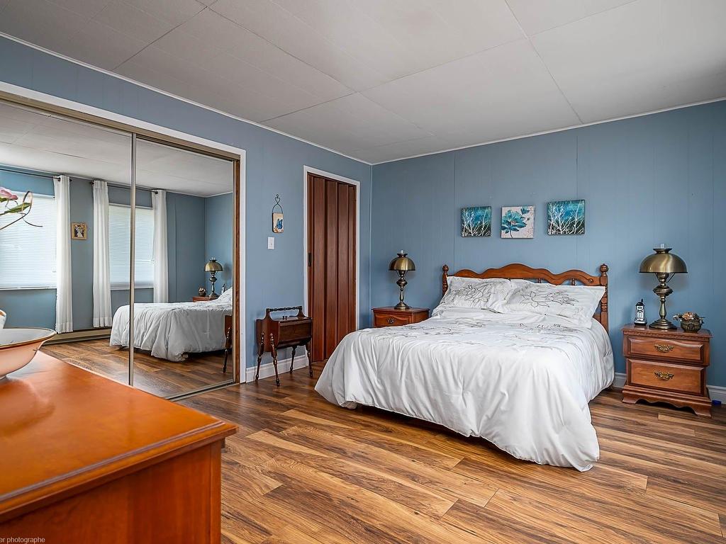 









114


Domaine-Val-Morin

,
Val-Morin,




QC
J0T2R0

