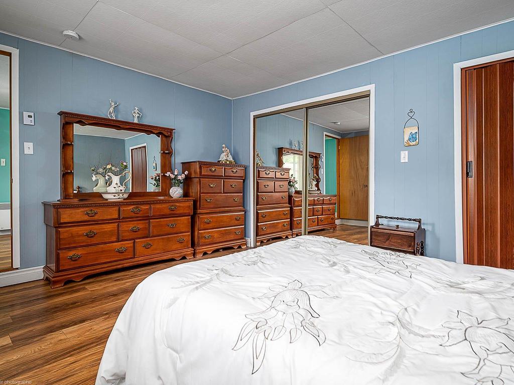 









114


Domaine-Val-Morin

,
Val-Morin,




QC
J0T2R0


