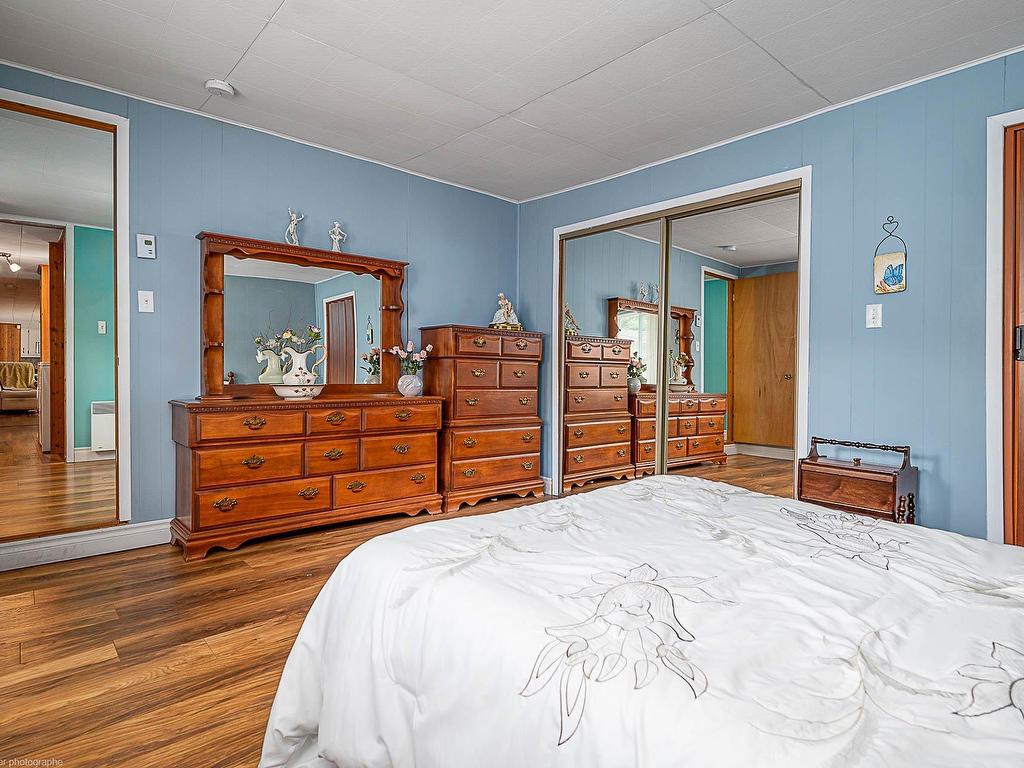 









114


Domaine-Val-Morin

,
Val-Morin,




QC
J0T2R0

