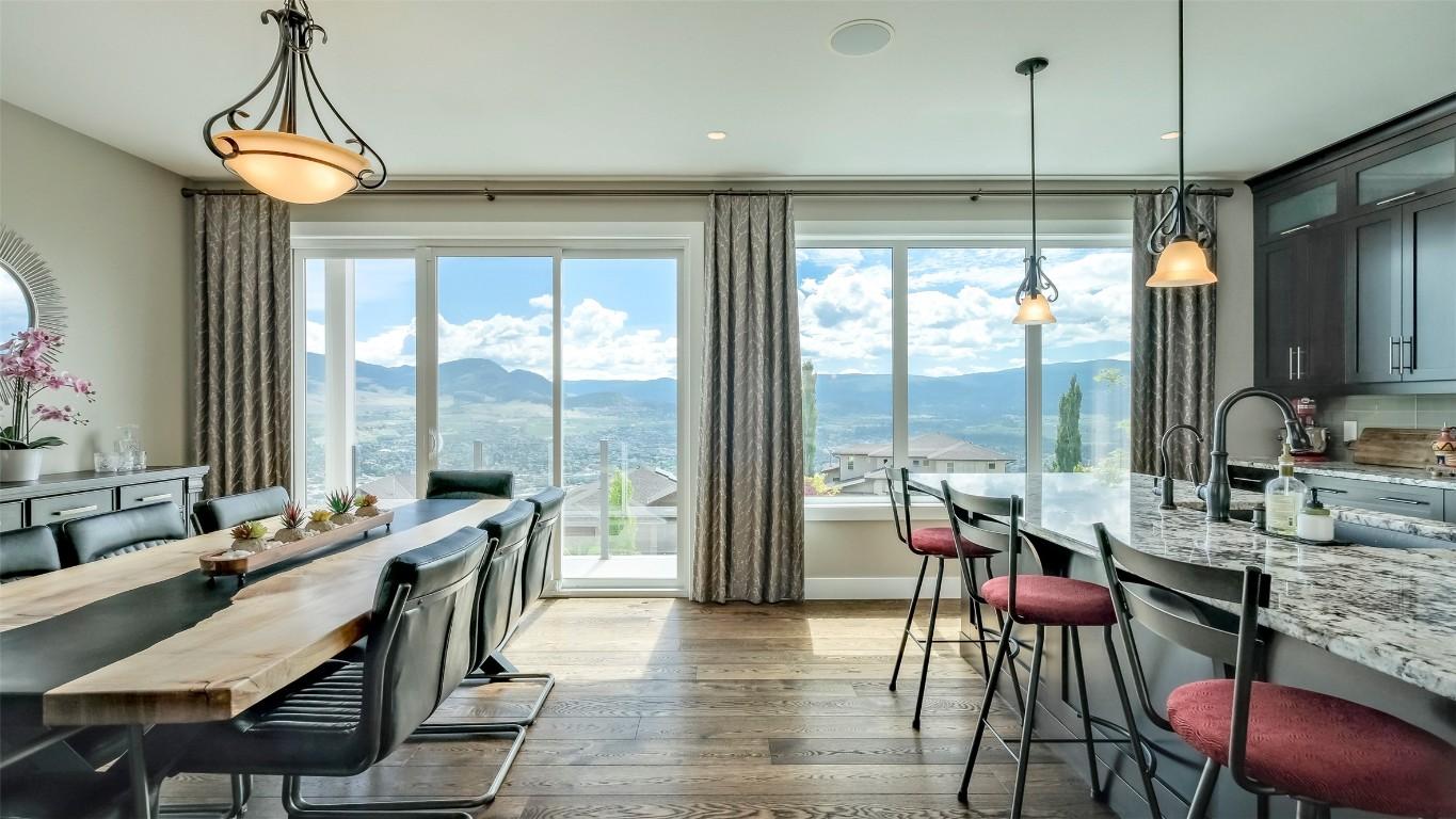









593


Harrogate

Lane,
Kelowna,




BC
V1V 3A5

