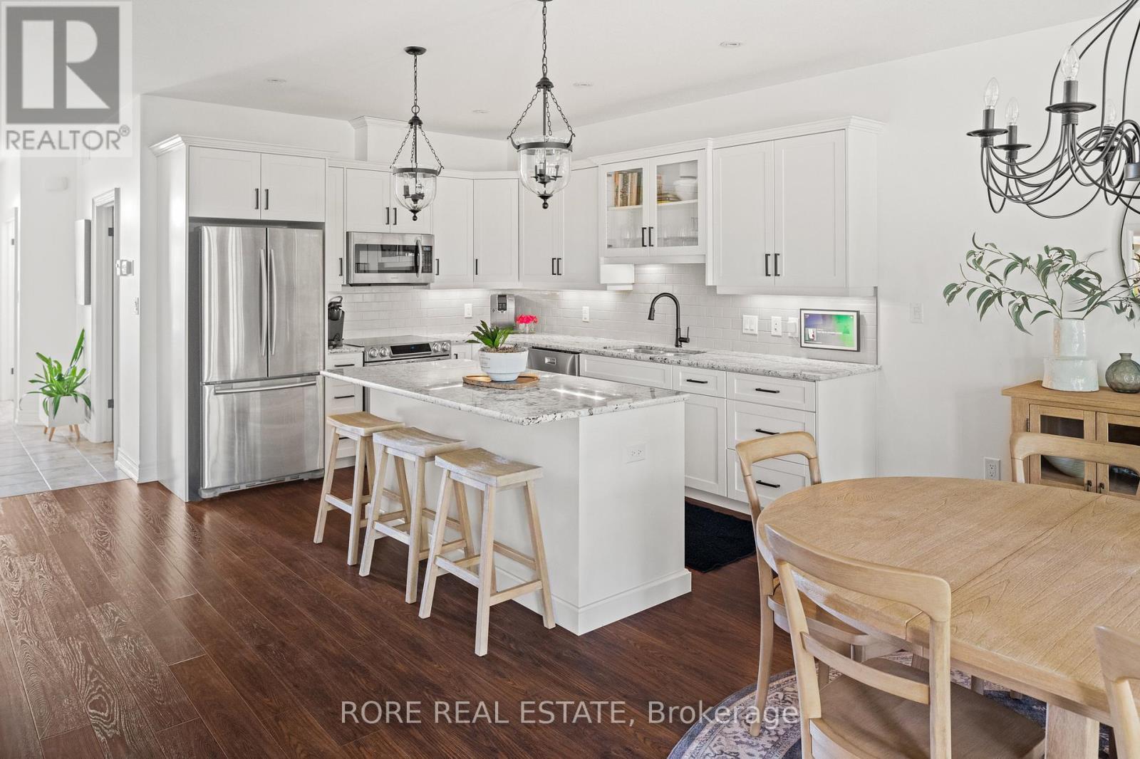 56 Sunrise Court, Fort Erie (Ridgeway), ON - Indoor