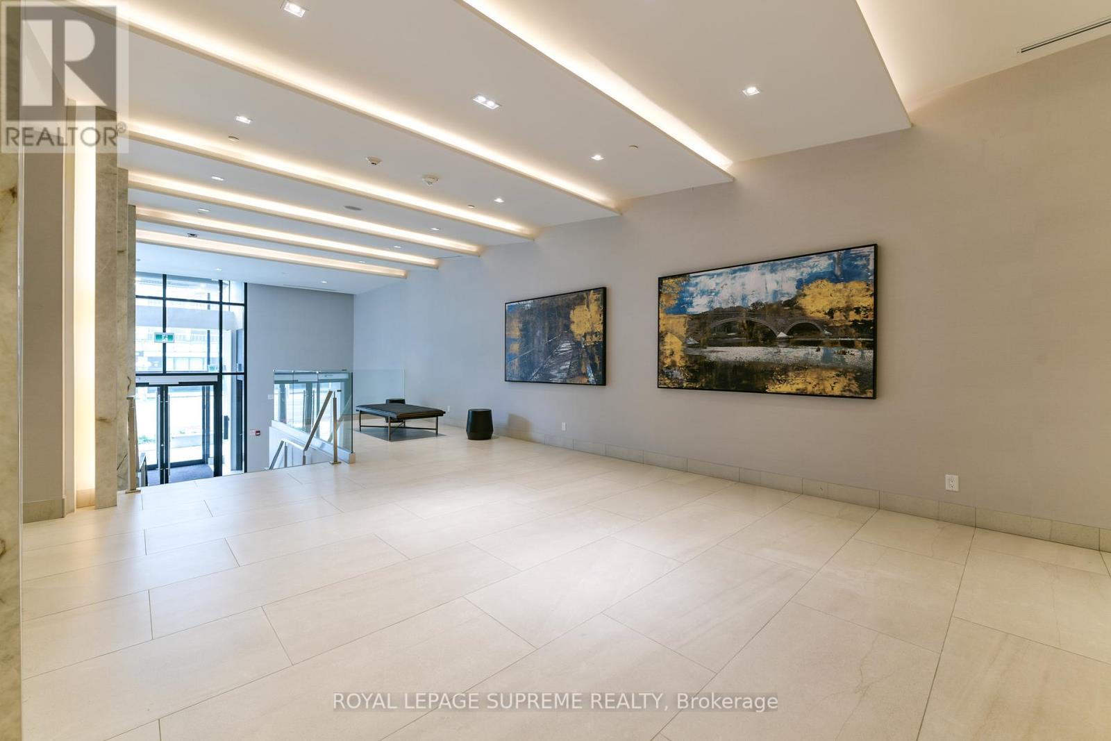












215 - 4208 DUNDAS STREET W

,
Toronto,




Ontario
M8X0B1

