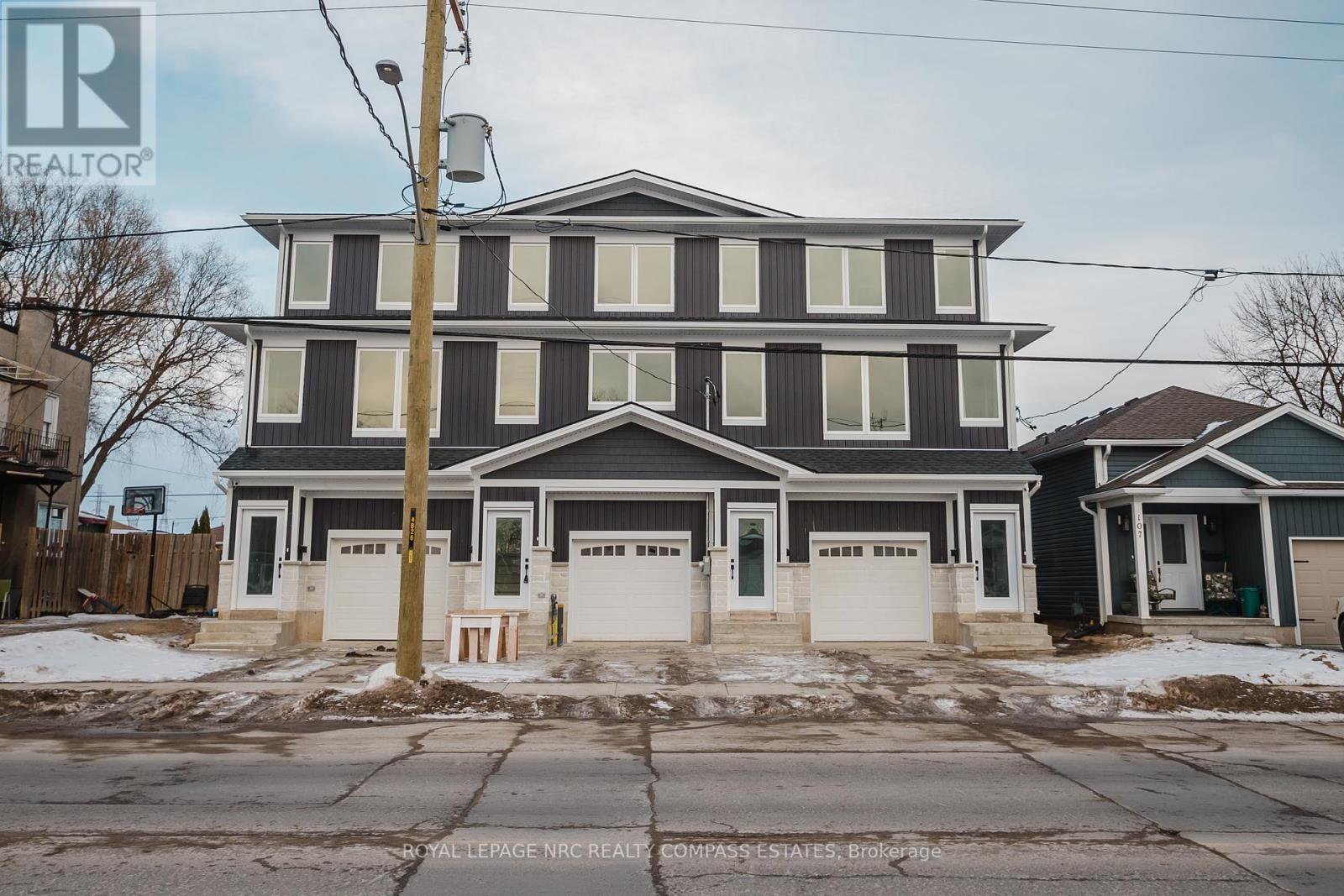 












101-105 SOUTHWORTH STREET N

,
Welland (Lincoln/Crowland),




Ontario
L3B1Y7

