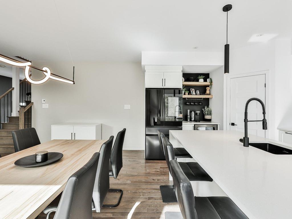 









66


Rue de l'Ancrage

,
Lanoraie,




QC
J0K1E0

