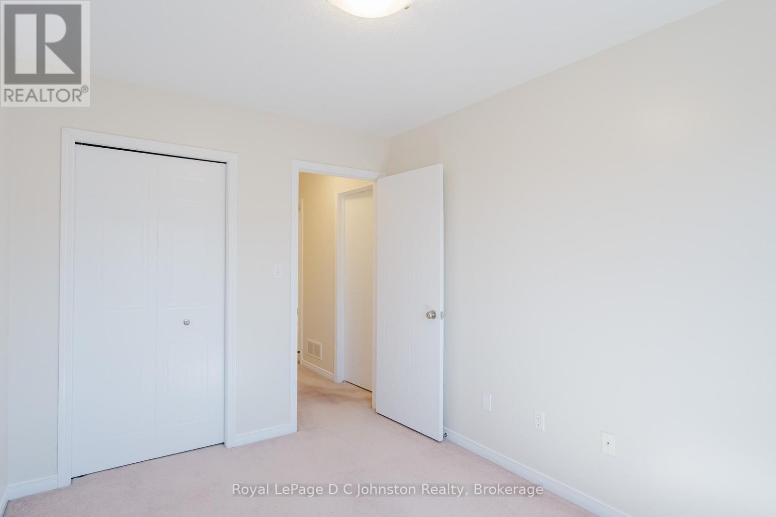 












94 - 409 JOSEPH STREET

,
Saugeen Shores,




Ontario
N0H2C2

