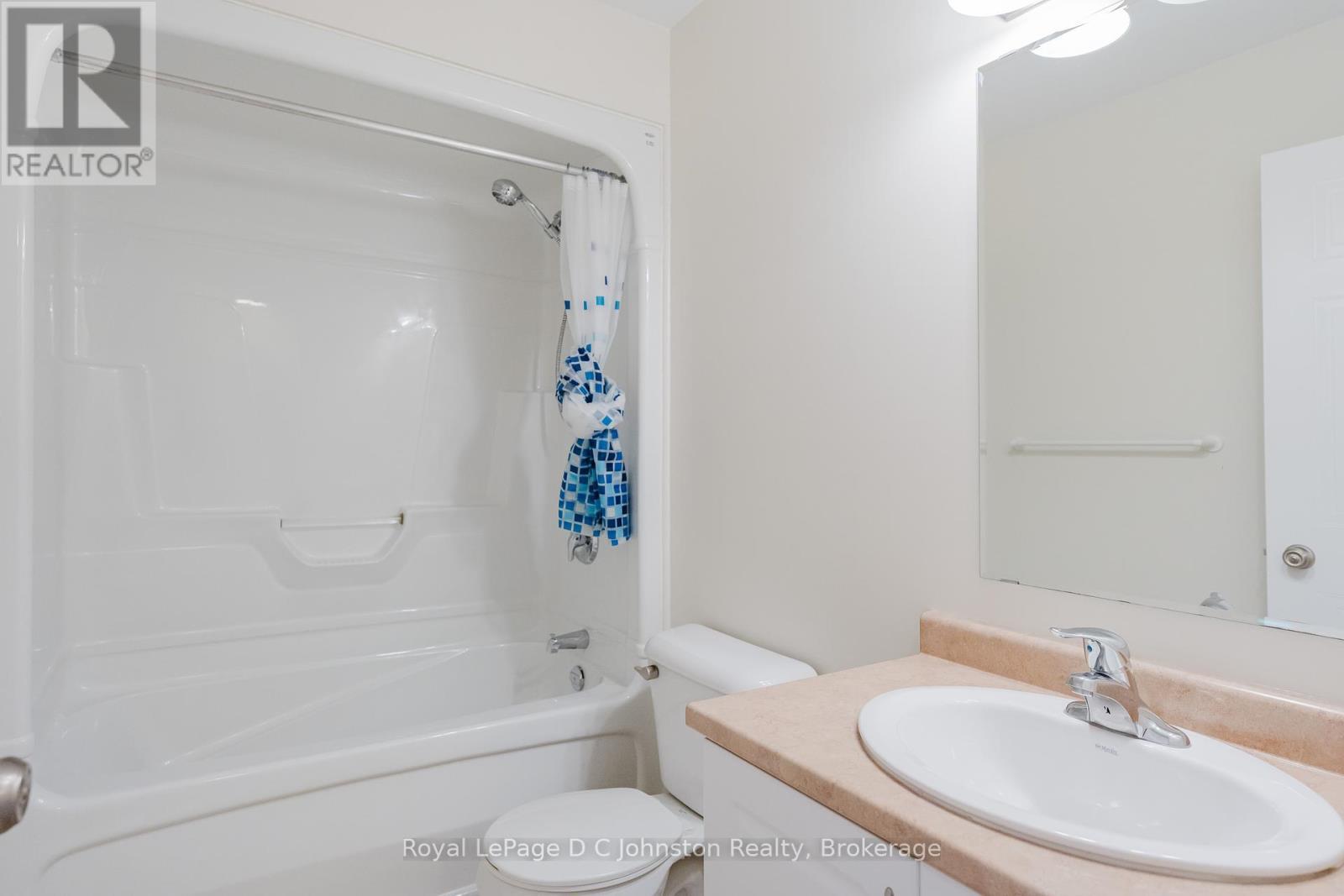 












94 - 409 JOSEPH STREET

,
Saugeen Shores,




Ontario
N0H2C2

