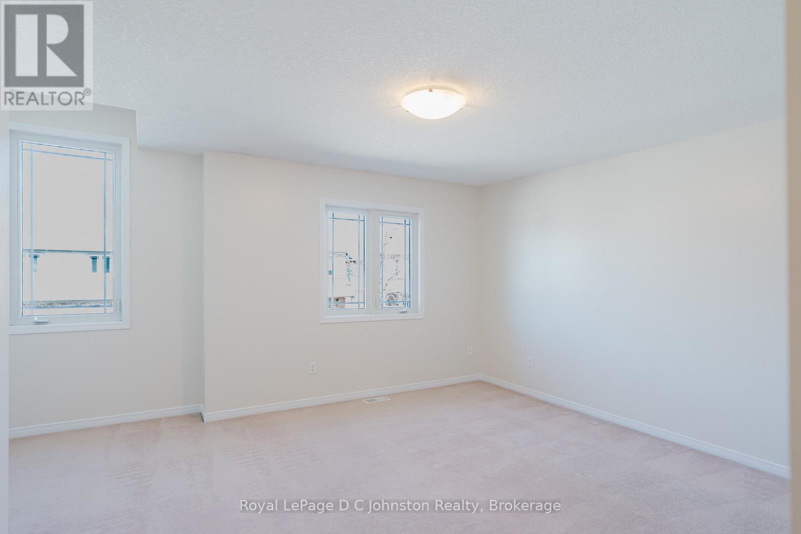 












94 - 409 JOSEPH STREET

,
Saugeen Shores,




Ontario
N0H2C2

