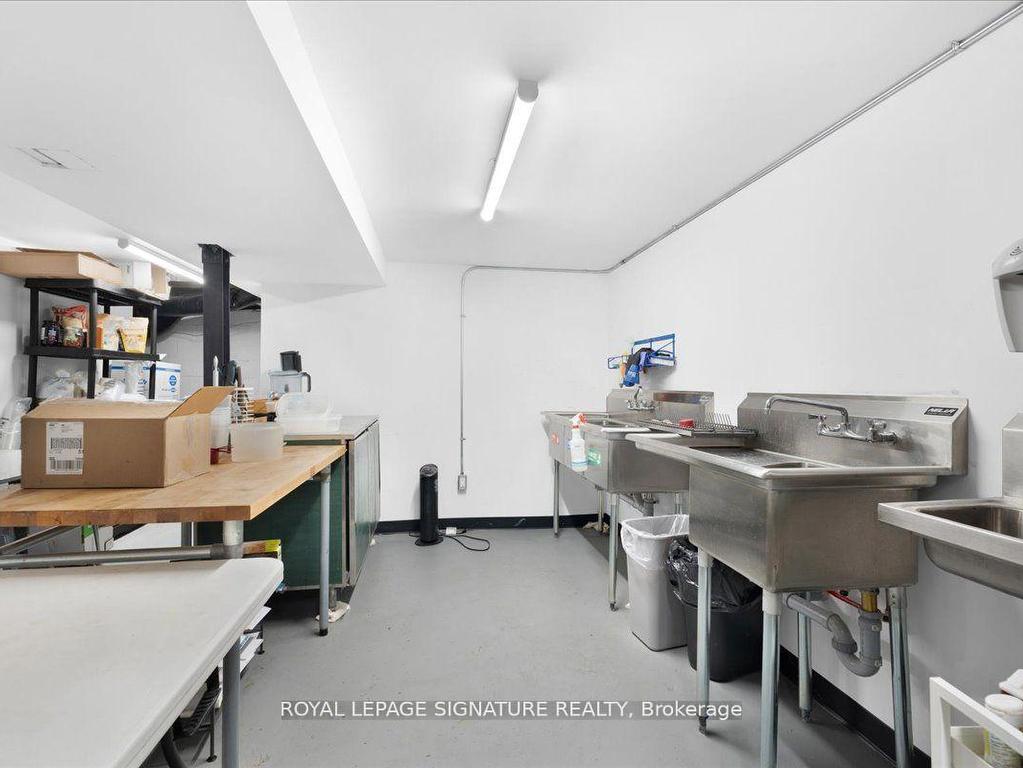 









1700


St Clair

Avenue West,
Toronto,




ON
M6N 1J1

