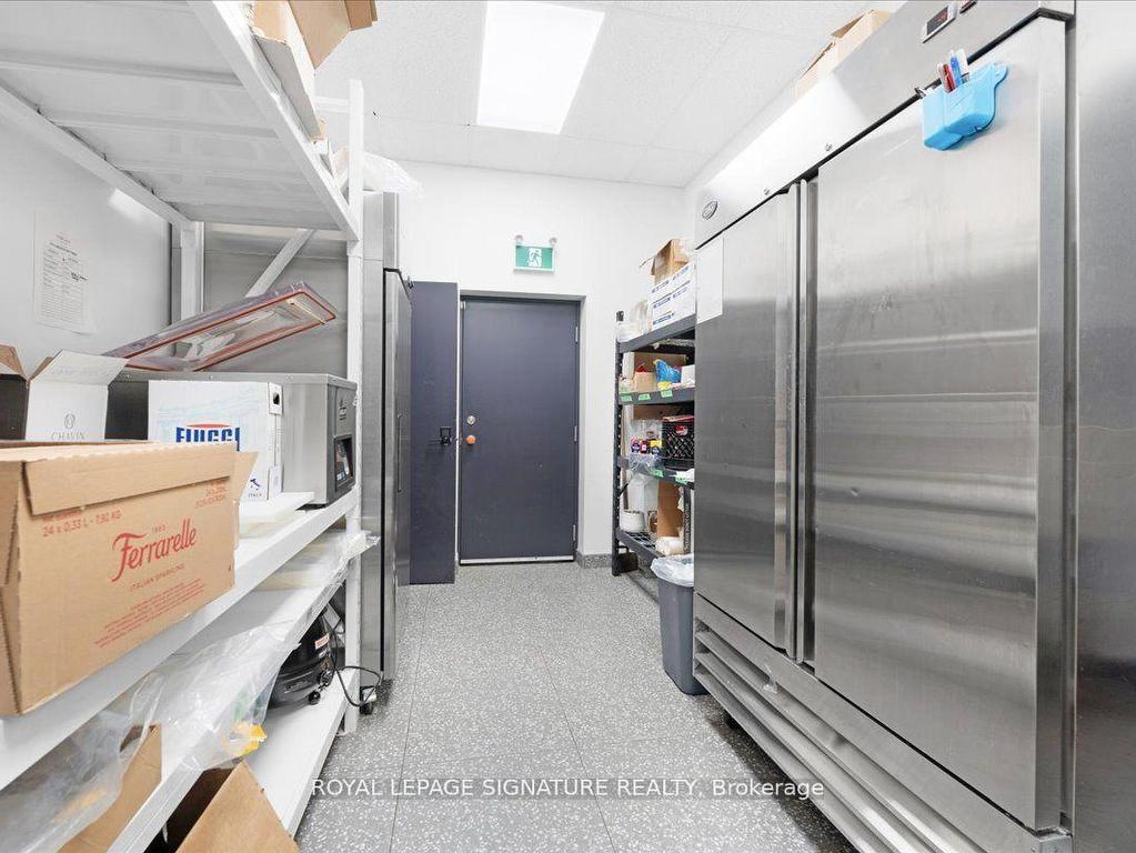 









1700


St Clair

Avenue West,
Toronto,




ON
M6N 1J1

