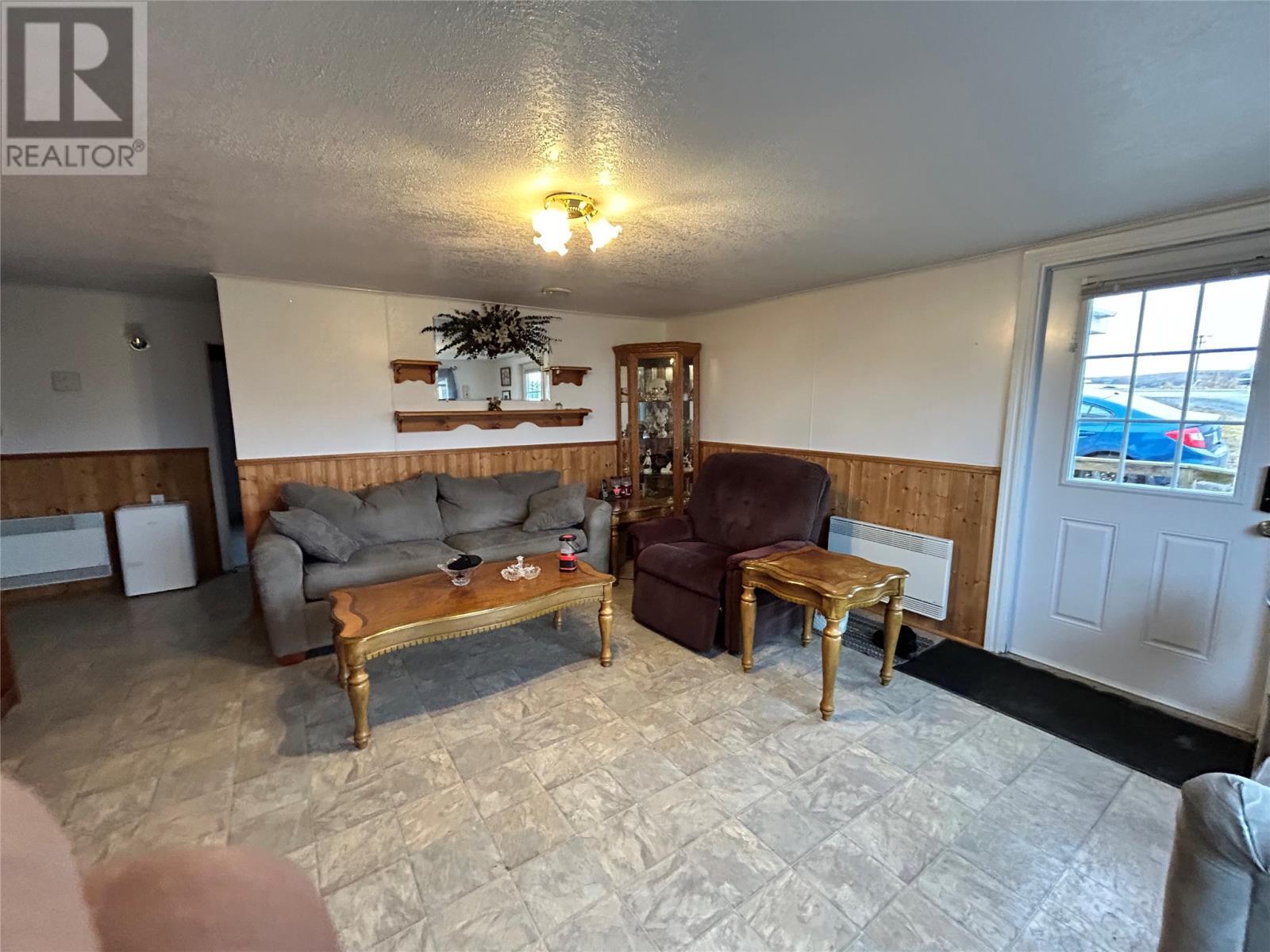 












2 Carters Lane

,
Port aux Basques,




Newfoundland & Labrador
A0M1C0

