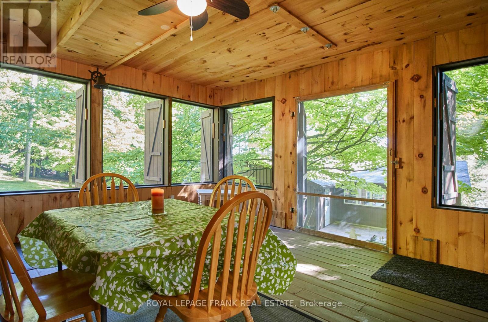 












2A WHITE ISLAND

,
Alnwick/Haldimand,




Ontario
K0K2X0

