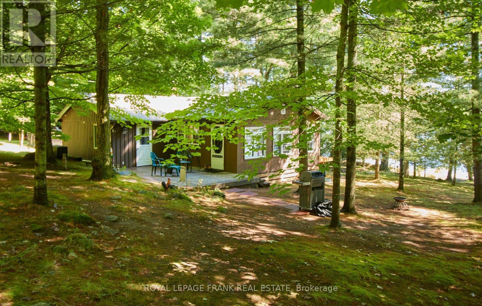 












2A WHITE ISLAND

,
Alnwick/Haldimand,




Ontario
K0K2X0

