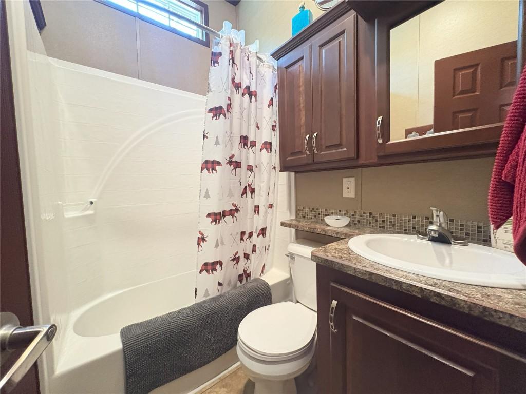 









5478


93/95

Highway, 19,
Fairmont Hot Springs,







BC
V0B 1L1

