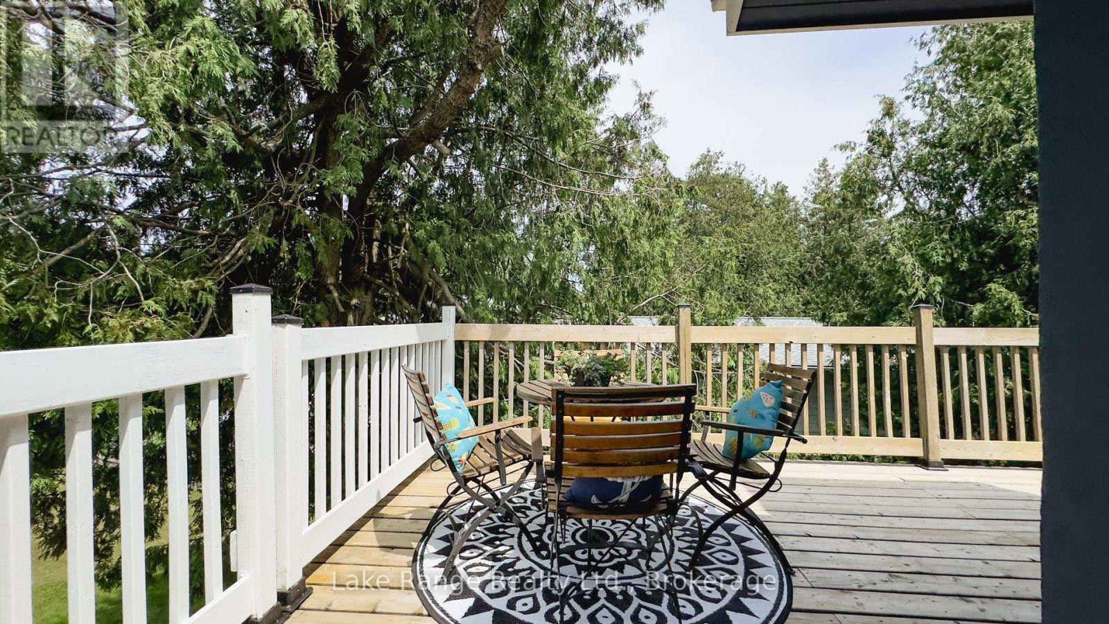 












202 BIRCHWOOD AVENUE

,
Kincardine,




Ontario
N0G2T0

