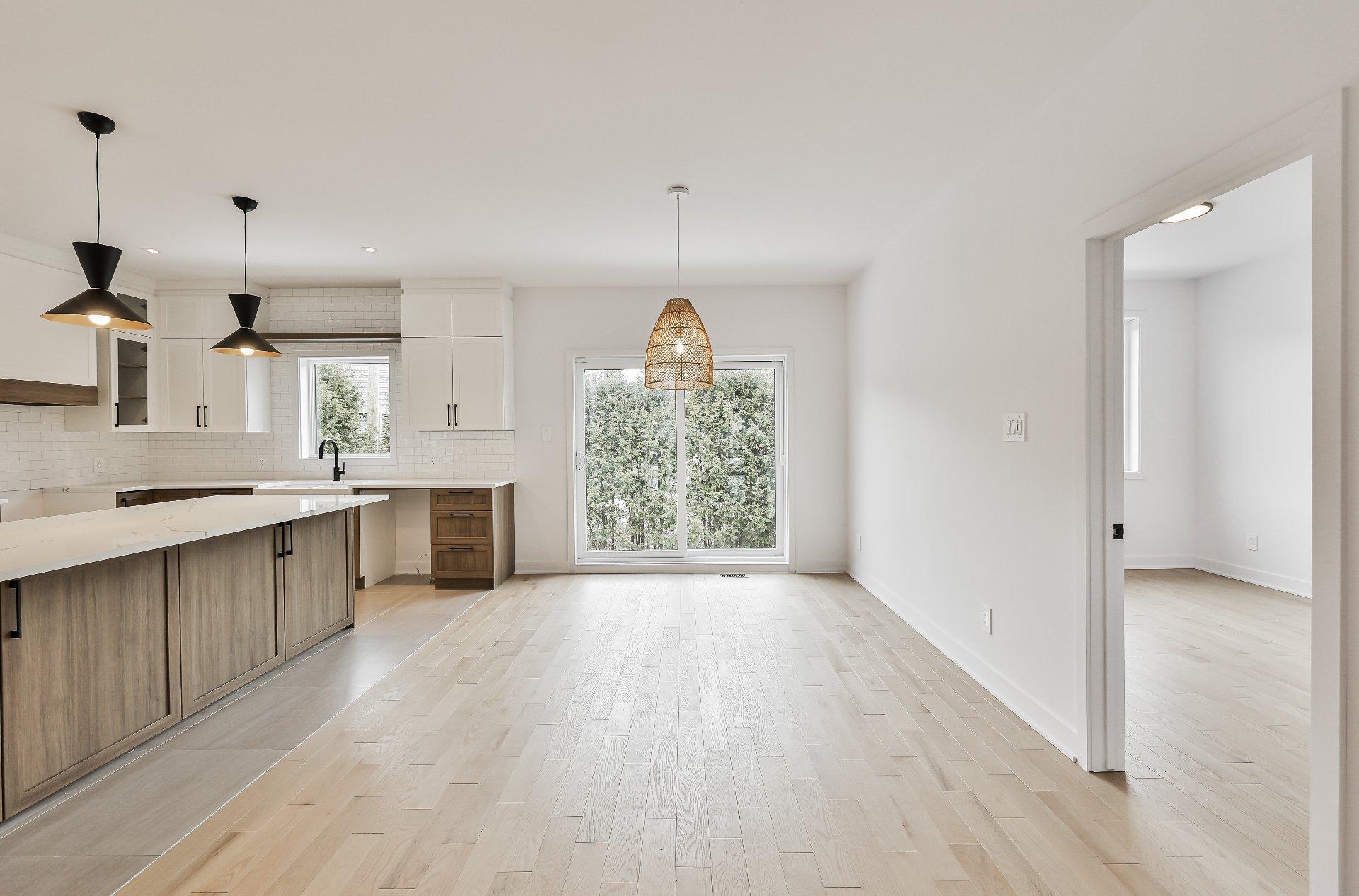 









1552


Rue des Érables

,
L'Assomption,




QC
J5W5M3

