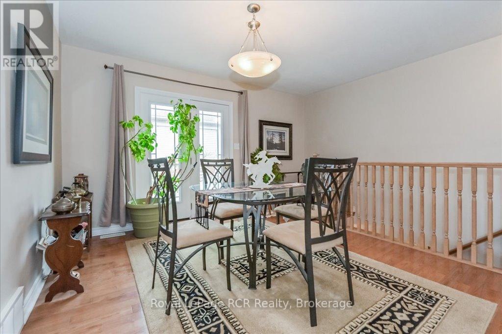 












675 ALBERT STREET

,
Wellington North (Mount Forest),




Ontario
N0G2L2

