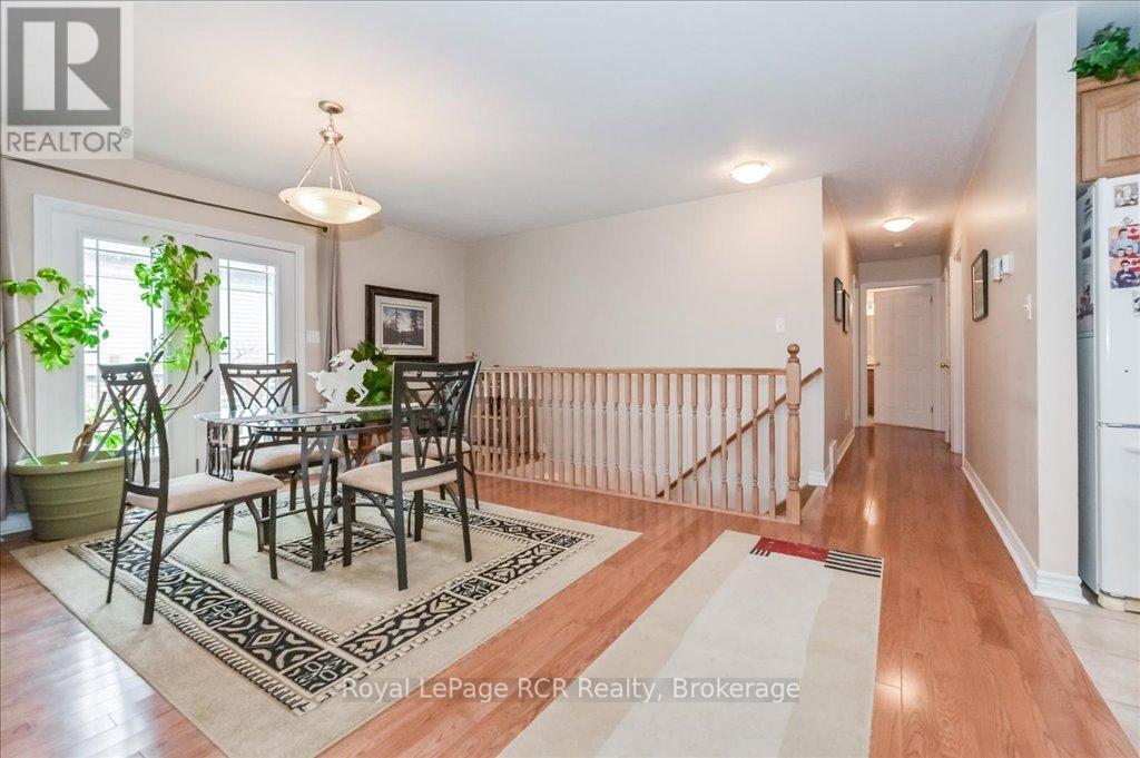 












675 ALBERT STREET

,
Wellington North (Mount Forest),




Ontario
N0G2L2

