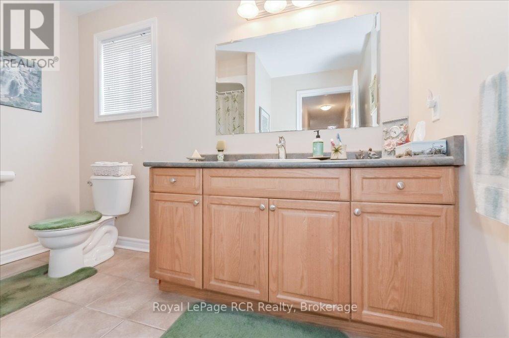 












675 ALBERT STREET

,
Wellington North (Mount Forest),




Ontario
N0G2L2

