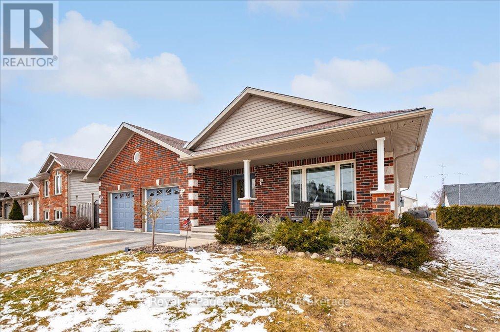 












675 ALBERT STREET

,
Wellington North (Mount Forest),




Ontario
N0G2L2

