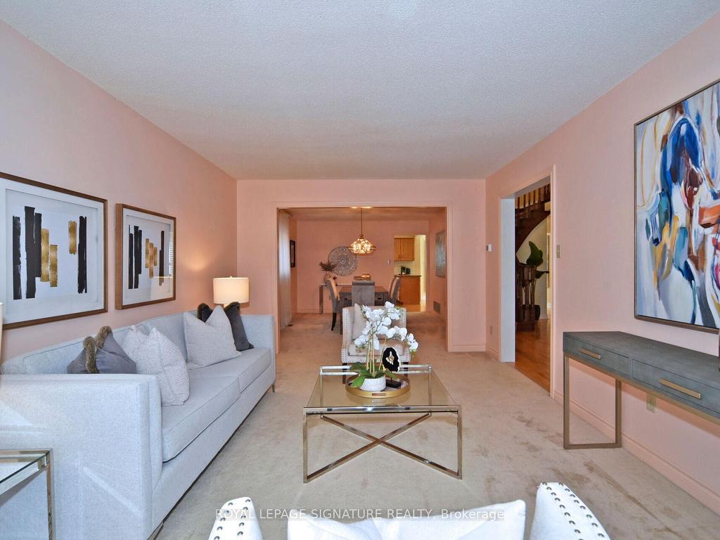 









65


Long Island

Crescent,
Markham,




ON
L3P 7M1

