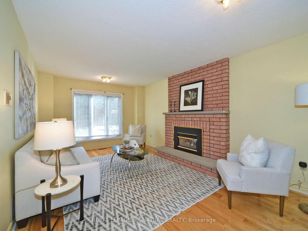 









65


Long Island

Crescent,
Markham,




ON
L3P 7M1

