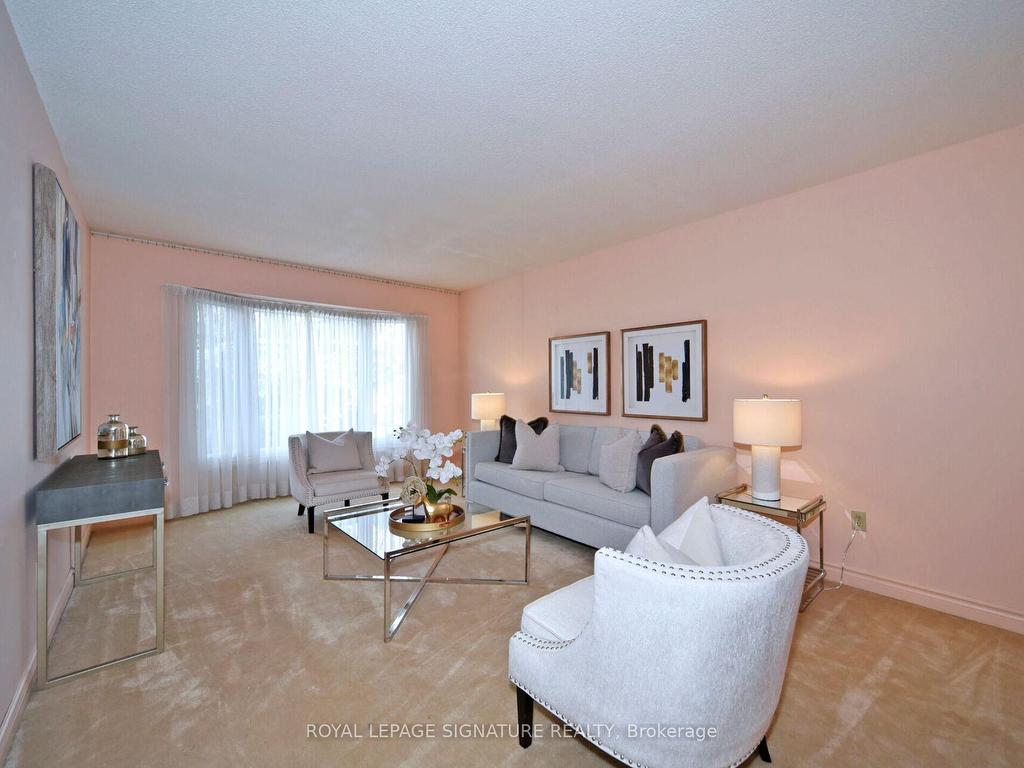









65


Long Island

Crescent,
Markham,




ON
L3P 7M1

