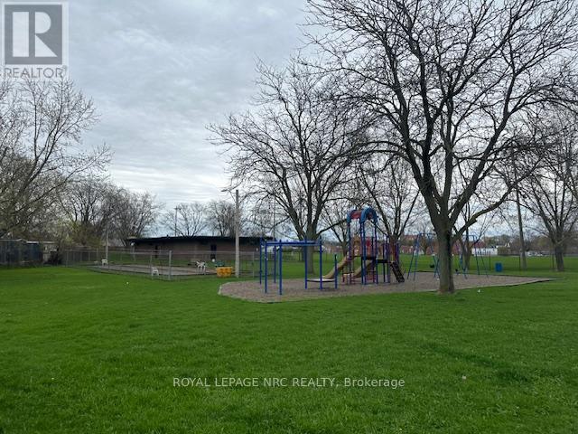 












MAIN ONLY - 51 MCMANN DRIVE

,
Thorold (Thorold Downtown),




Ontario
L2V2V6

