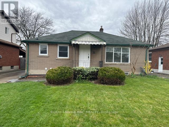 












MAIN ONLY - 51 MCMANN DRIVE

,
Thorold (Thorold Downtown),




Ontario
L2V2V6

