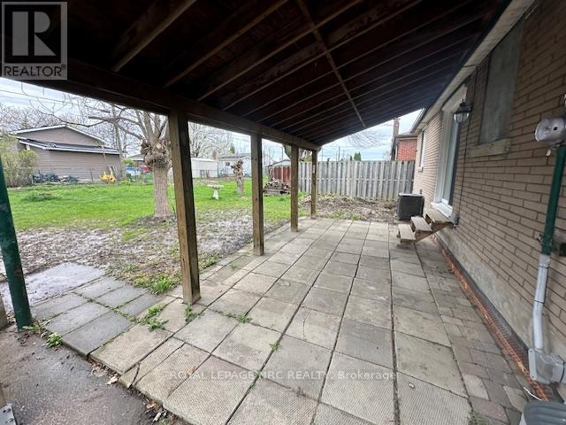 












MAIN ONLY - 51 MCMANN DRIVE

,
Thorold (Thorold Downtown),




Ontario
L2V2V6

