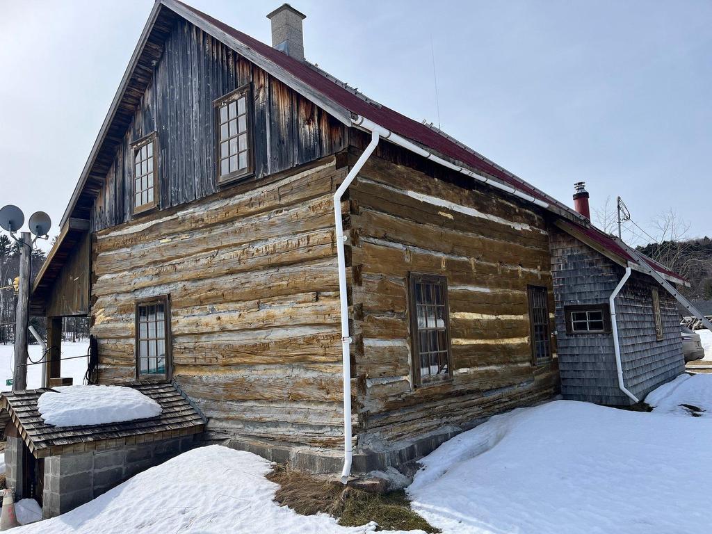 









241


Ch. Rawcliffe

,
Grenville-sur-la-Rouge,







QC
J0V1B0

