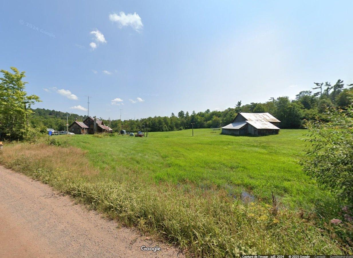 









241


Ch. Rawcliffe

,
Grenville-sur-la-Rouge,







QC
J0V1B0

