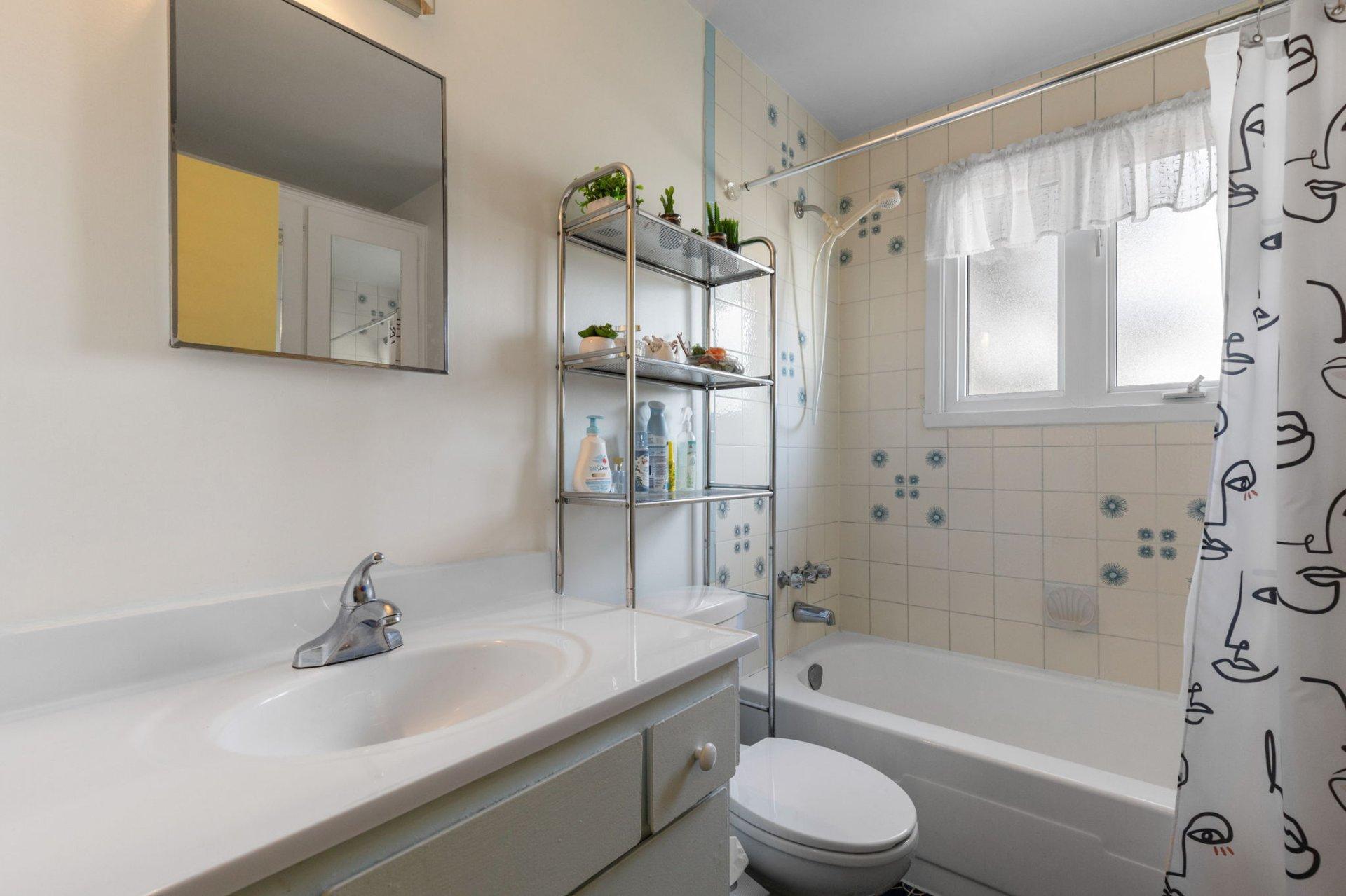 









2670


Crois. Anjou

,
Brossard,




QC
J4Z3B6

