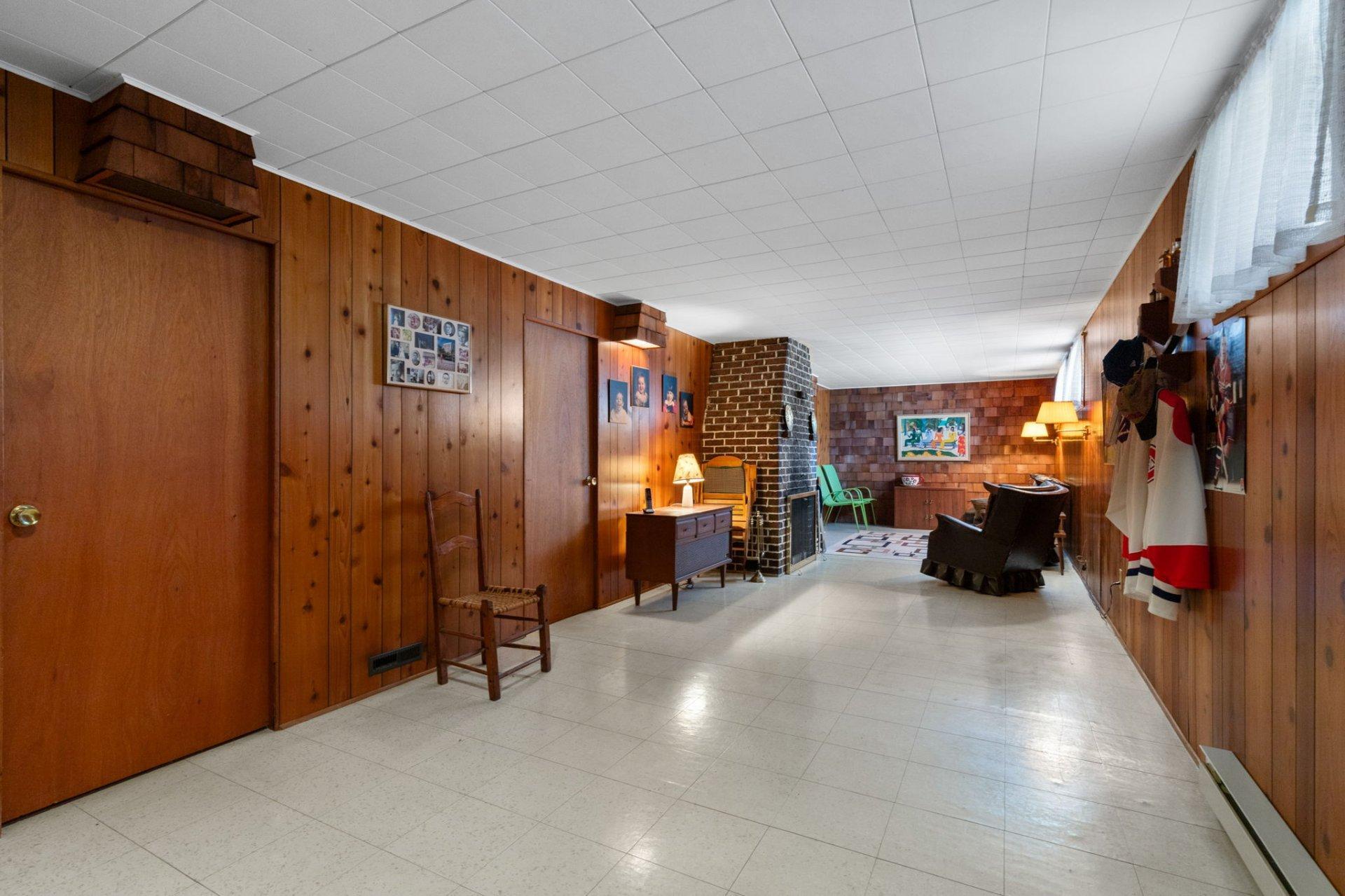 









2670


Crois. Anjou

,
Brossard,




QC
J4Z3B6

