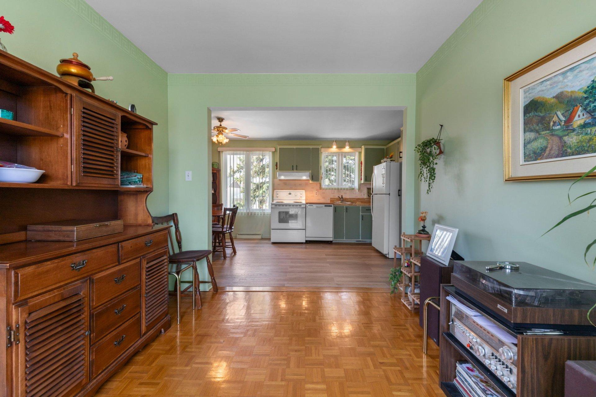 









2670


Crois. Anjou

,
Brossard,




QC
J4Z3B6

