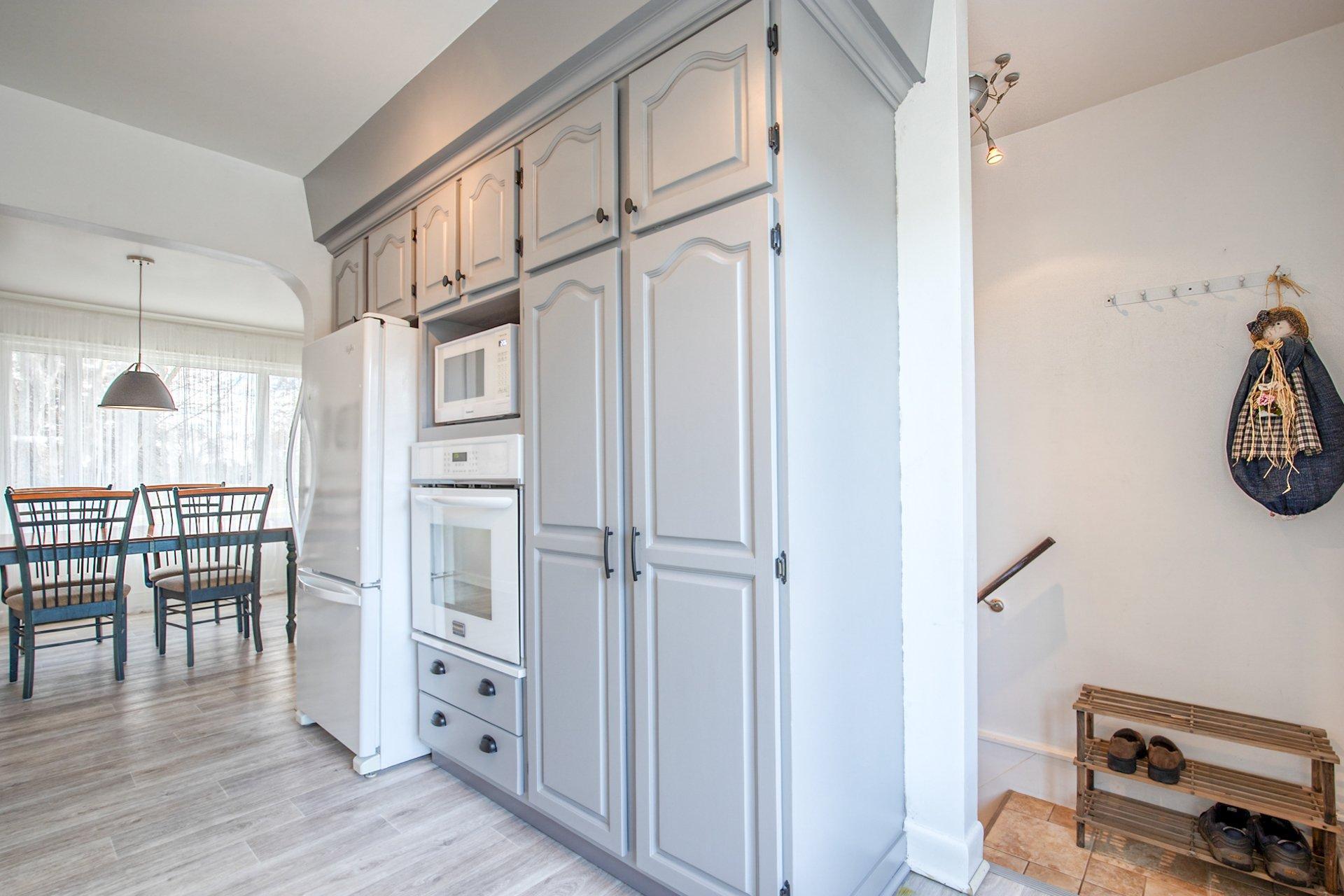 









1530


Rue Vidal

,
Saint-Hyacinthe,




QC
J2T1A9

